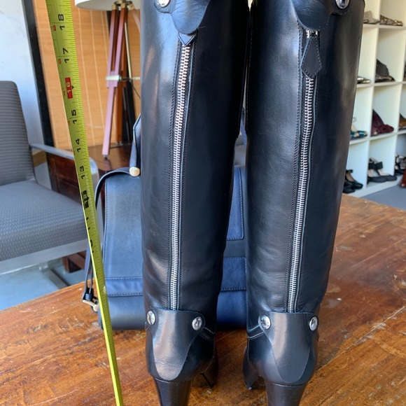 The best tall black leather boots of all time! - Picture 2 of 8